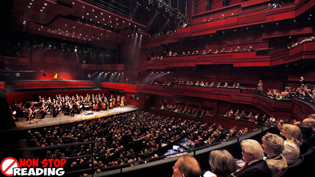 Harpa 9 Simbol Cantik Estetika Bangunan Modern