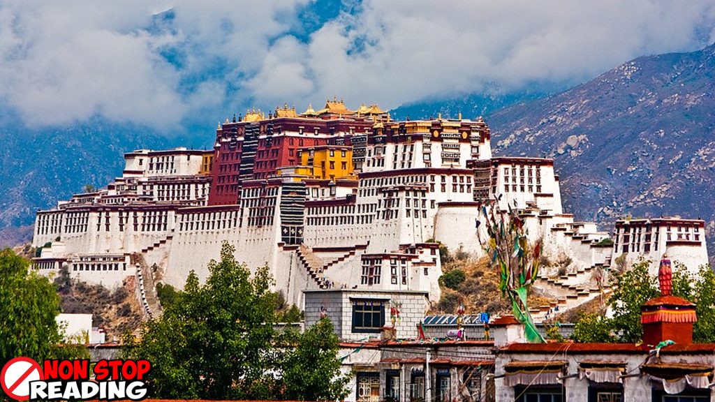 Potala Palace Istana 50 Megah yang Memikat Mata Dunia