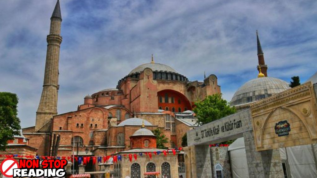 Hagia Sophia Grand Mosque 3 Lapisan Sejarah Hidup