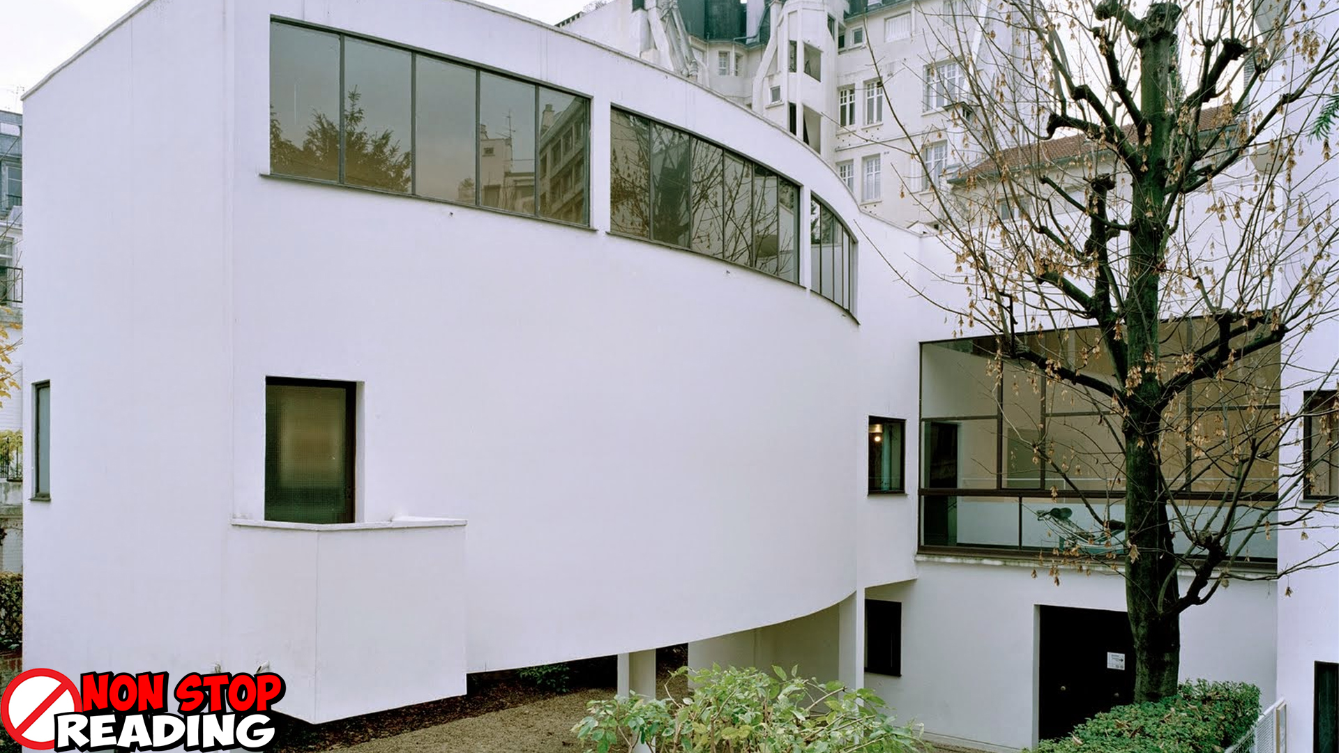 2 Rahasia Elegan Villa La Roche yang Memikat Mata!