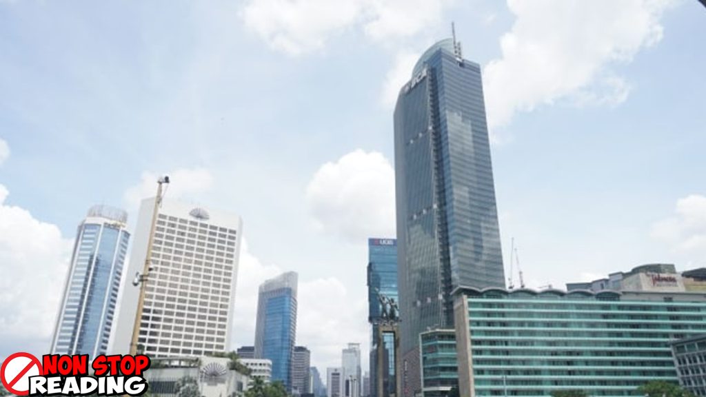 Menara BCA Keanggunan 8 Menakjubkan Indonesia!