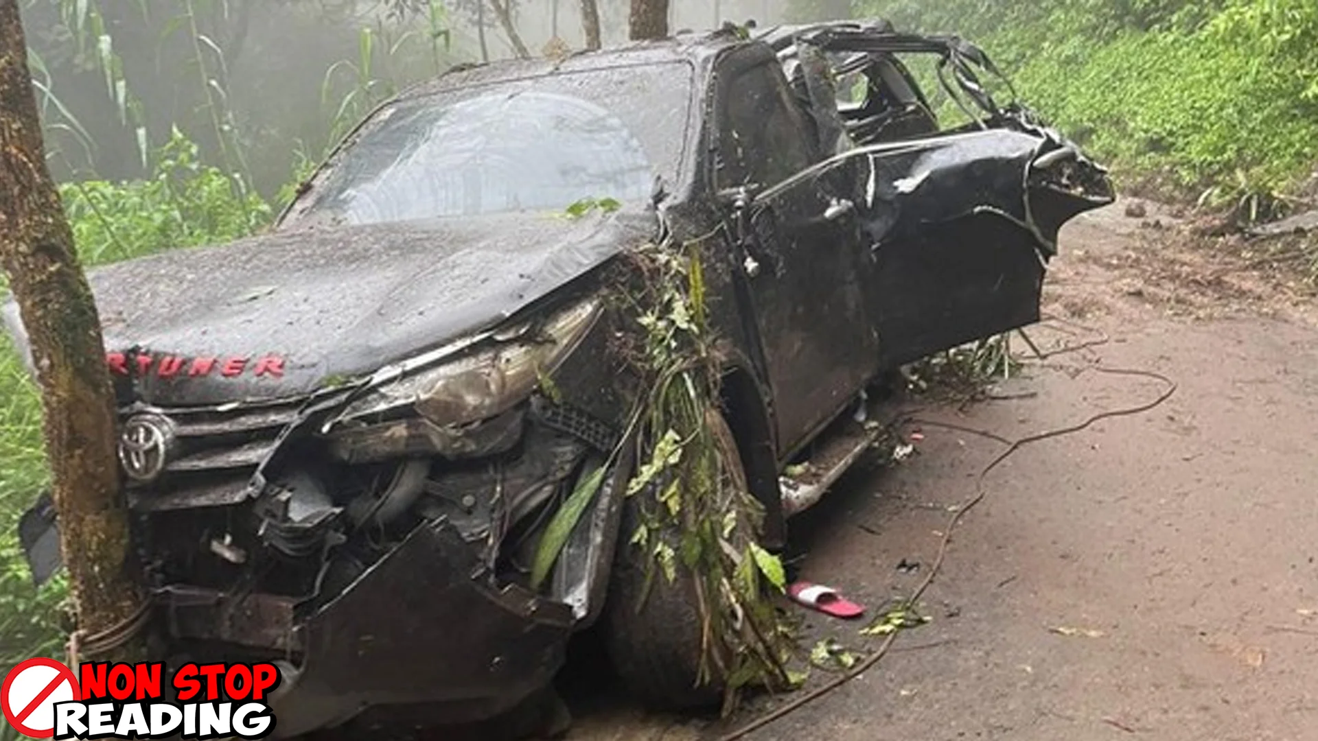 Fortuner Terjun ke Jurang Bromo, 2 Meninggal Dunia