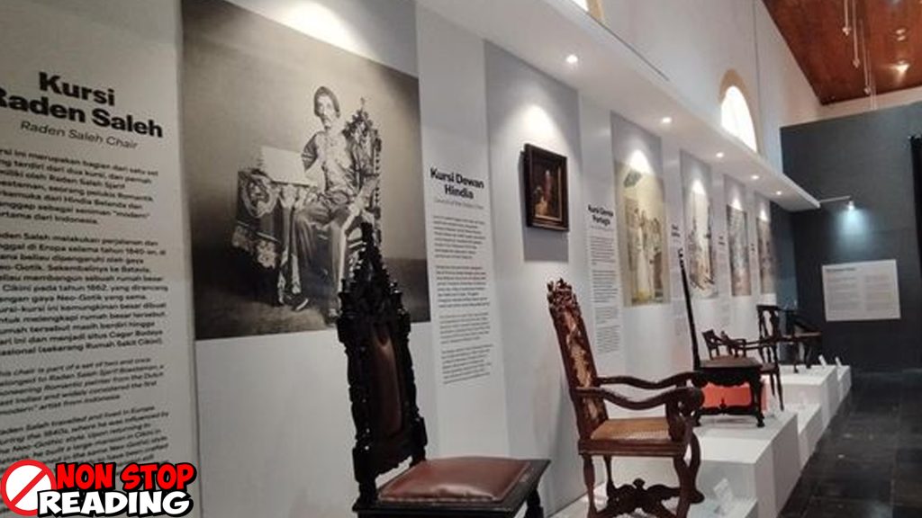 Dalam Bangku Kulit Pribumi: Perpaduan 4 Seni dan Tradisi!