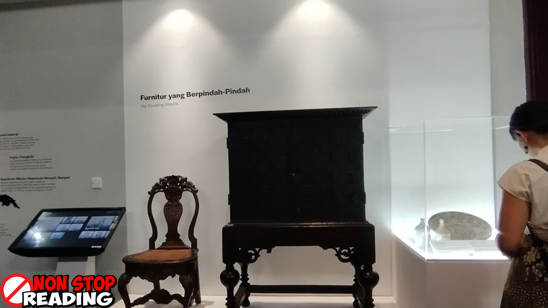 Dalam Bangku Kulit Pribumi: Perpaduan 4 Seni dan Tradisi!